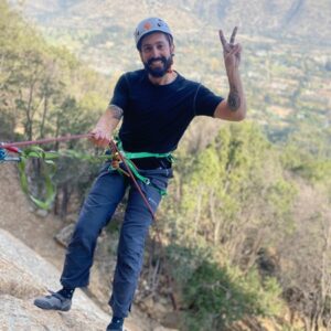 c165cf58-3d01-47e2-869b-d5d5393b6c3c